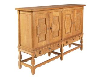 Danish Mid-Century credenza / sideboard, in the style of Henning Kjaernulf