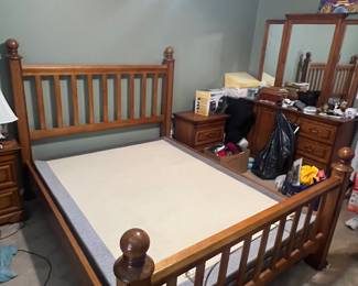 Adjustable bed. No mattress. Remote is not working.