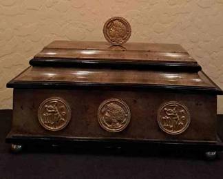 Medallion Box