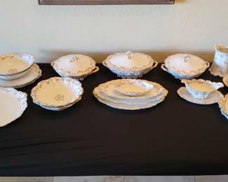 Haviland Co Limoges  Servingware