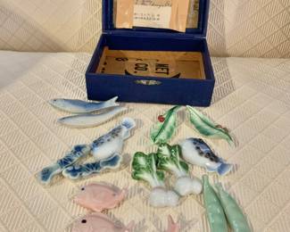 $40 - Vintage knife rests (16 available!) - blue fish: 3.25" L, pink fish: 2" L