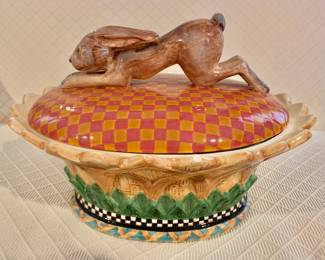 $95 - LARGE HOUSE OF HATTEN PEGGY FAIRFAX HERRICK RABBIT TERRINE (COOKIE JAR) WITH LID - approx 9.5" H, 13.5" L, 11" D (small chip on edge)