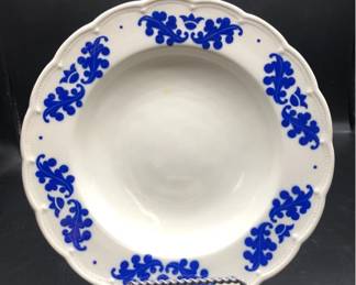 Attractive Vintage Boch Belgium Pottery Soup Bowls