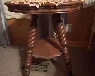 Victorian Lamp Table