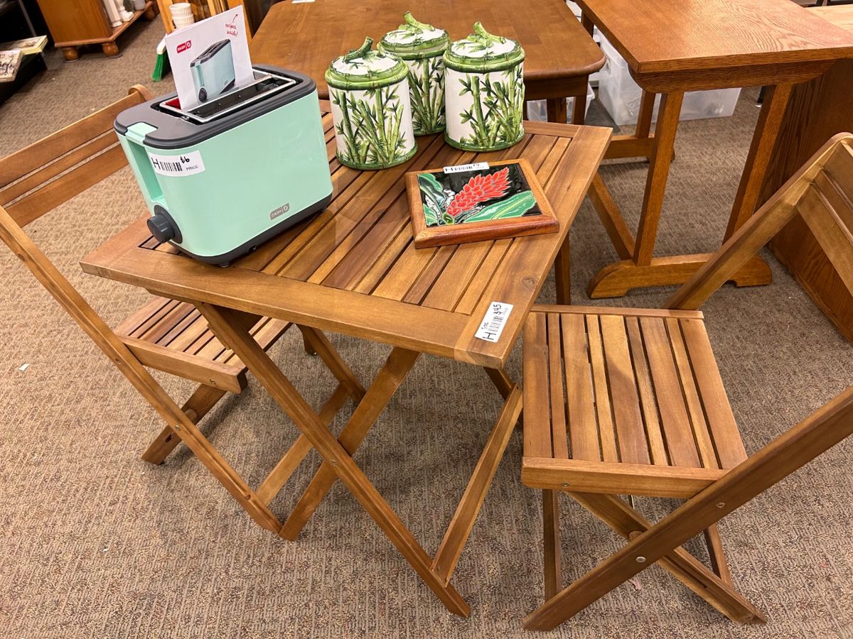 Beehive Sale! (QBO) in Corvallis, OR starts on 12/1/2023