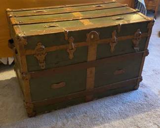 Steamer Trunk 