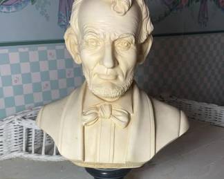 Lincoln Bust 