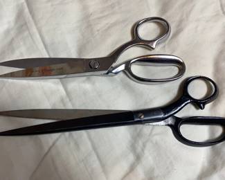 Scissors 