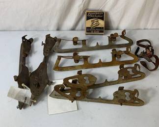 Antique Ice Skates 