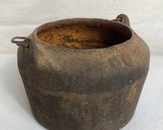 No 00 Castiron Pot 