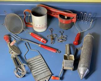 Vintage Kitchen Utensils 