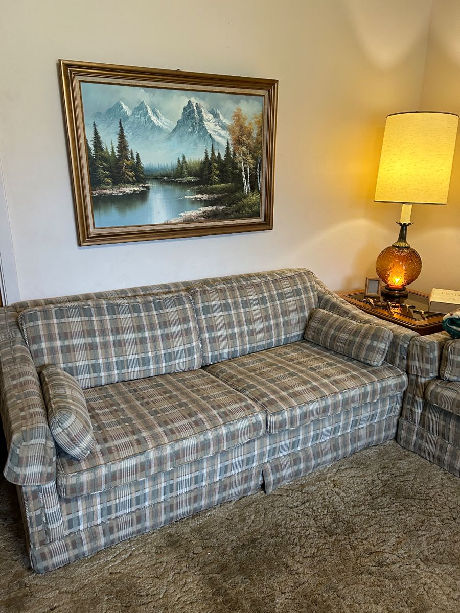 Estate Sale By Collectors Alley in Rosenberg, TX starts on 12/7/2023