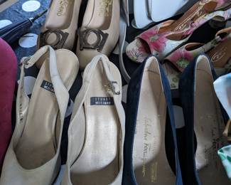 Numerous Ferragamo 5.5 and 7.5 and Stewart Weitzman shoes