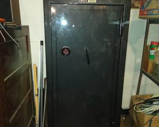Gun safe