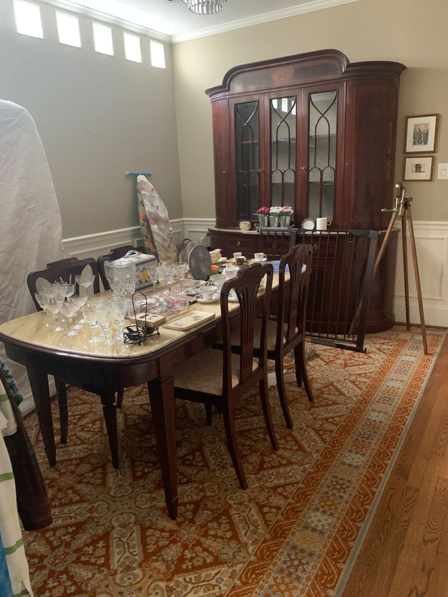 Downsizing estate sale in Houston, TX starts on 12/2/2023