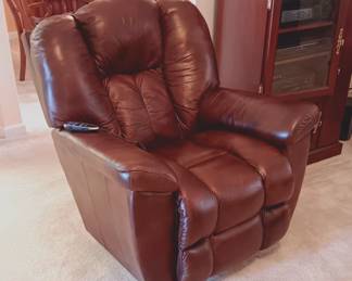 Leather La-Z-Boy electric total recliner...