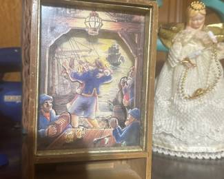 Amazing find. Working musical with move able scene 