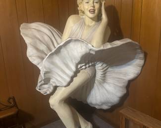 Life size Marilyn Monroe. She’s about 5 & 1/2 feet tall 