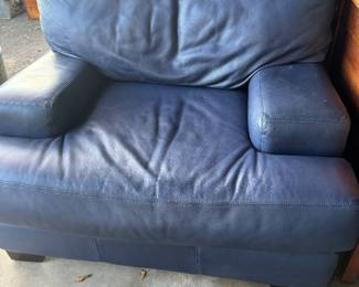 Super cozy leather oversized chair 