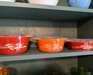 Pyrex Harvest Wheat Casserole Dishes with Lids