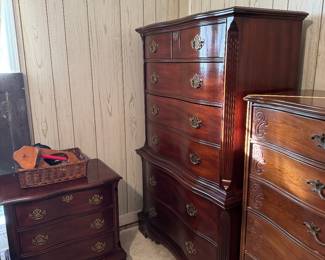 Bassett Chest and Night Stand also has large dresser and mirror that matches