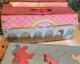 My little pony carry case 