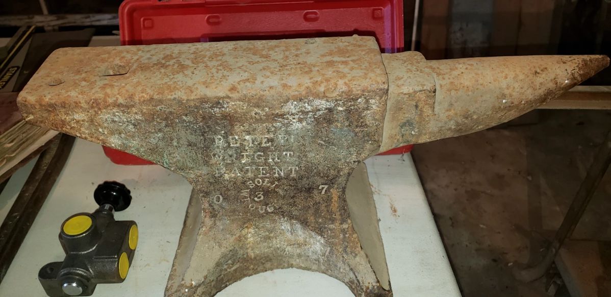 91 pound Peter Wright anvil