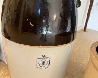 Vintage Nelson McCoy 5 Gallon Crock 