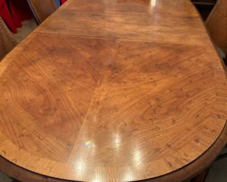 Drexel Dining Room Table w Leaf and Table Pad