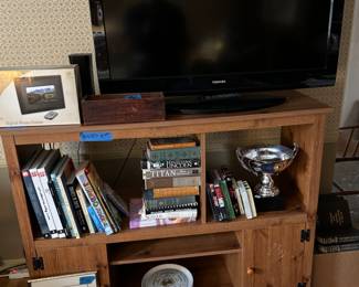 TV, Entertainment Center