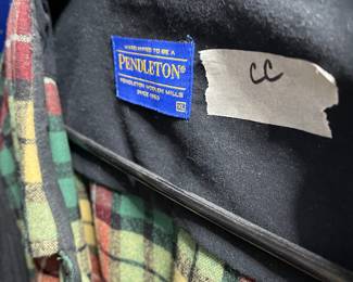 A FEW OF THESE ALSO !! SIZE XL MOSTLY