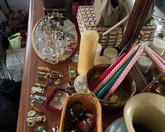 Candles and jewelry 