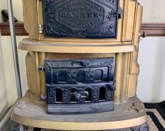 Banner pot belly stove--REALLY heavy