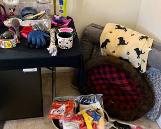 Can't forget the pets!