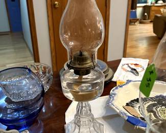 Ribbed Octognal Oil Lamp Vintage 