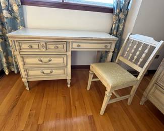 Dixie small desk and chair