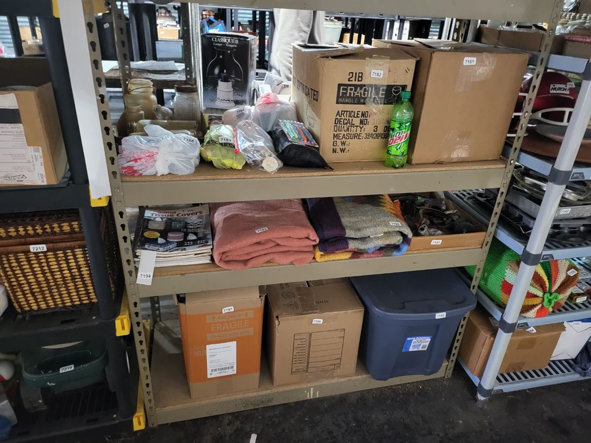 Online Estate Sale in Topeka, KS starts on 11/30/2023