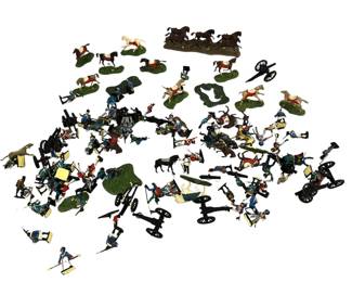 Plastic Miniatures Army Figures Revolutionary War or Colonial Skirmish Horses Cannons