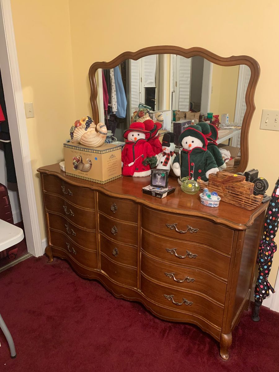 CHRISTmas BARGAIN SALE in Winfield, AL starts on 12/14/2023