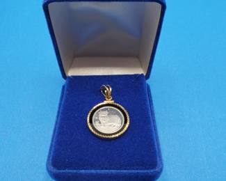 1989 Isle Of Mann 1/10 Ounce Platinum Crown Cat Coin In 14k Gold Bezel Proof
