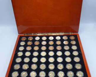 40 Presidential Dollars in Wood Display Case with Key
