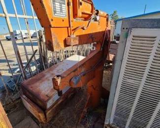 #1000 • Aerospace Techniques Riveting Machine
