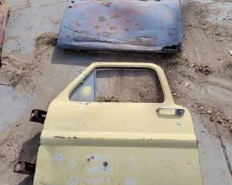 #1064 • 2 Vehicle Doors
