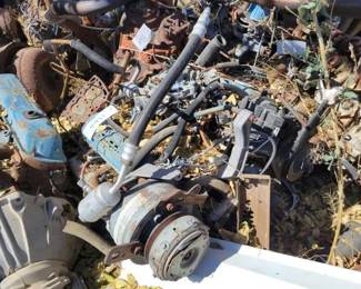 #1166 • Engine with Transmission
