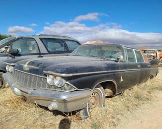 #500 • 1960 Chrysler Imperial Le Baron
