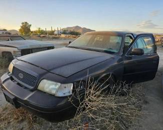 #406 • 2003 Ford Crown Victoria
