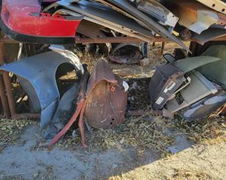 #1366 • (3)Fenders & (3) Car Doors
