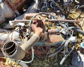 #1154 • Ford Engine with Transmission
