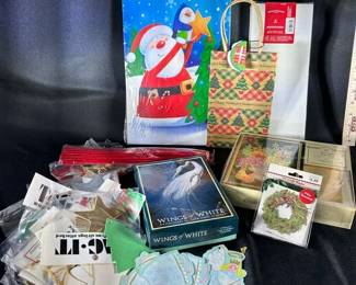 Christmas Packing Articles