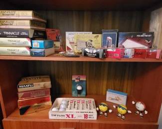 #8538 • Golf Balls, Golf Gloves, Par-Pak, Golf Decor and More
